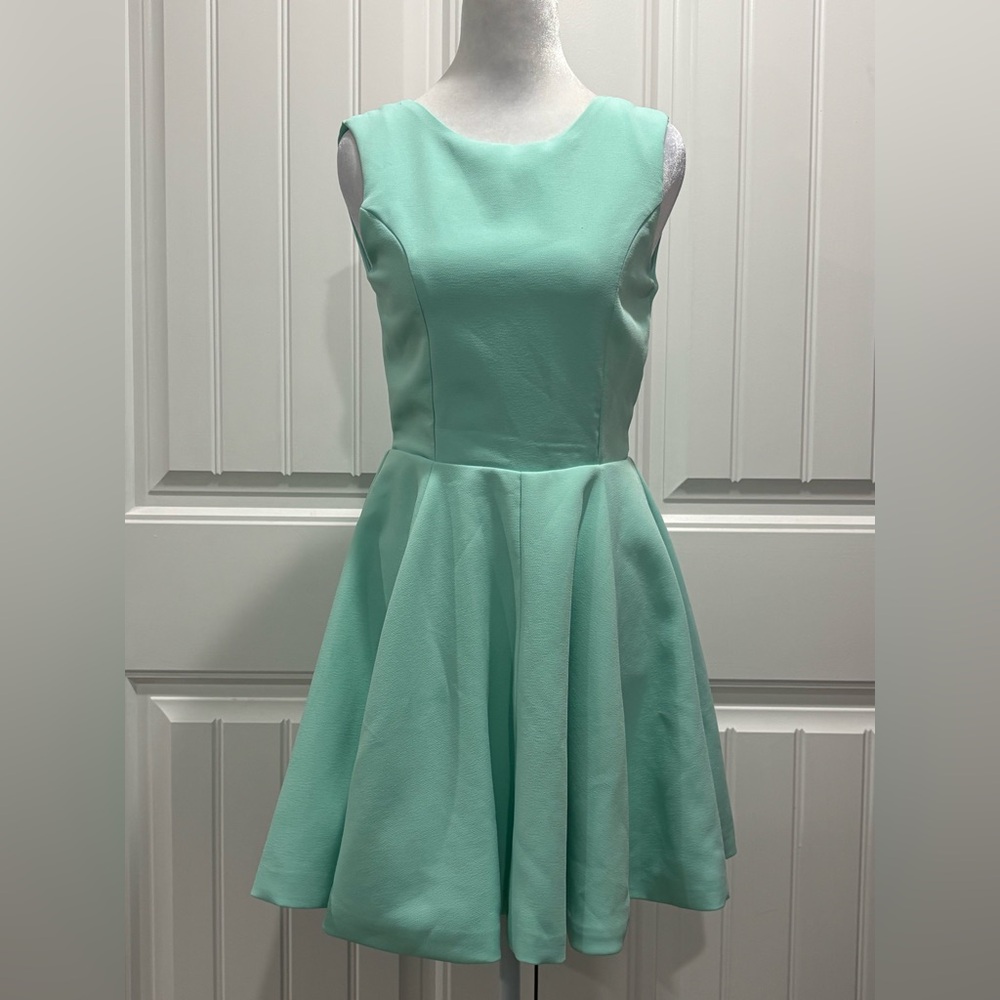 Oasāp Mint Green Sleeveless Fit and Flare Dress Size S